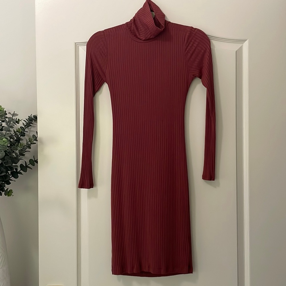 S - Lulu’s Party Goer Rusty Rose Long Sleeve Bodycon Dress